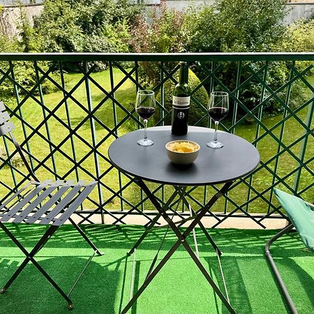 Superbe Appartement Avec Belle Vue Jardin Paris Extérieur photo